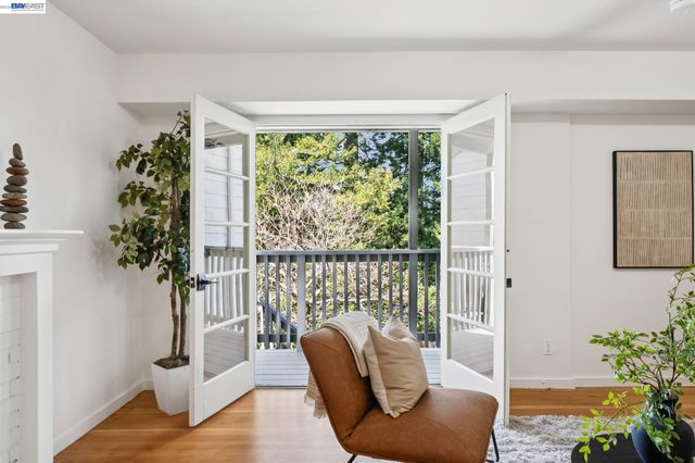 39 Chatsworth Ct, Oakland, CA 94611