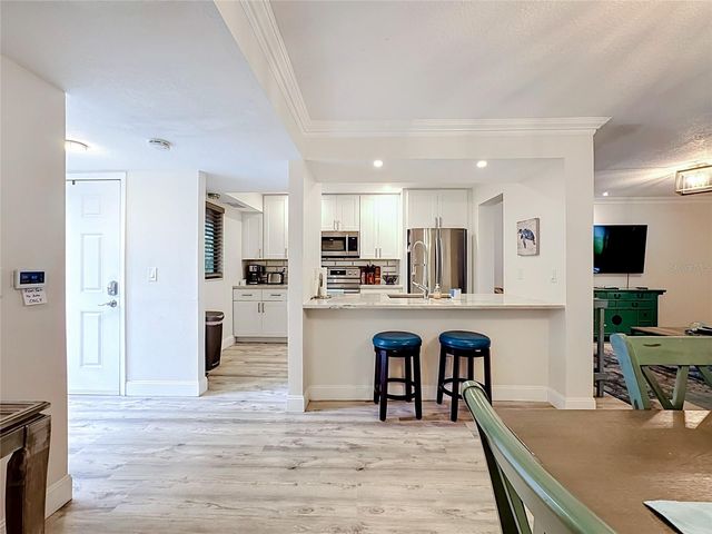 1711 PELICAN COVE ROAD GL342, Sarasota, FL 34231