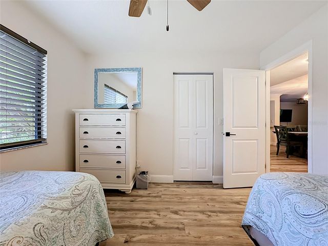 1711 PELICAN COVE ROAD GL342, Sarasota, FL 34231