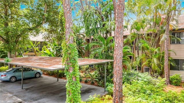 1711 PELICAN COVE ROAD GL342, Sarasota, FL 34231
