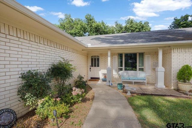 235 Fairlawn, Hideaway, TX 75771