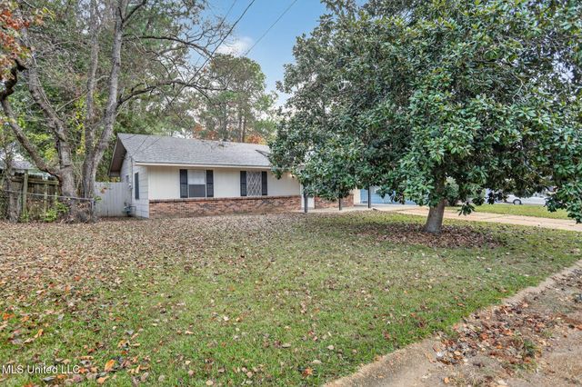 5742 Wildflower Drive, Jackson, MS 39209