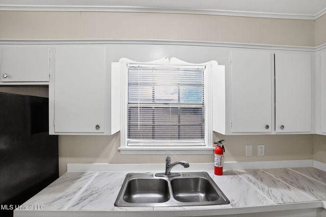 5742 Wildflower Drive, Jackson, MS 39209