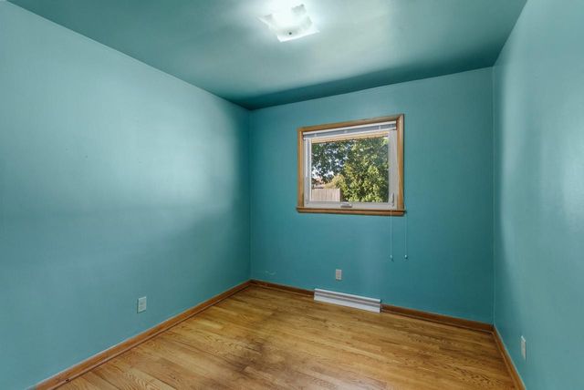 921 3rd AVENUE, Grafton, WI 53024