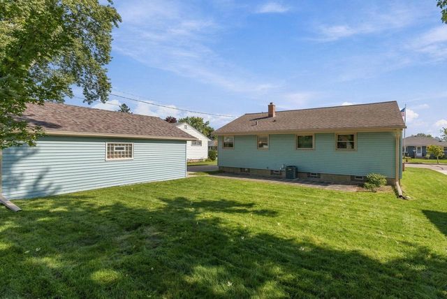 921 3rd AVENUE, Grafton, WI 53024