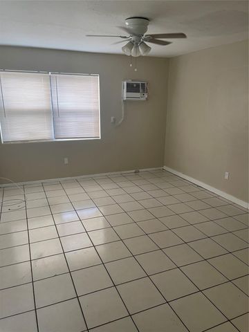 700 NW 13th Street, Fort Lauderdale, FL 33311