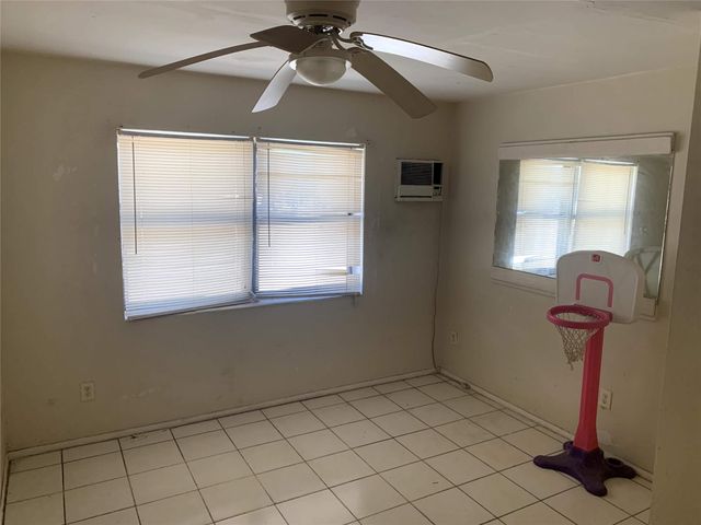 700 NW 13th Street, Fort Lauderdale, FL 33311