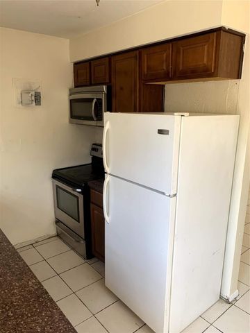 700 NW 13th Street, Fort Lauderdale, FL 33311