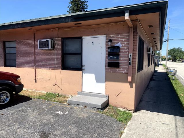 700 NW 13th Street, Fort Lauderdale, FL 33311