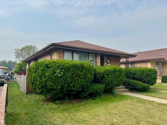 3747 E 112th Street, Chicago, IL 60617