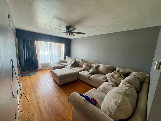 3747 E 112th Street, Chicago, IL 60617