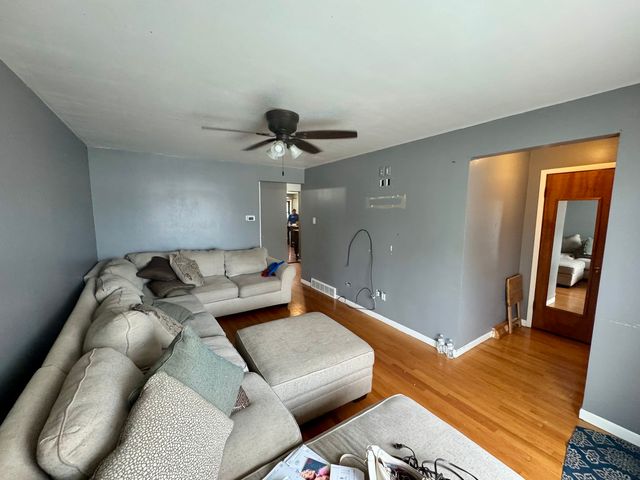 3747 E 112th Street, Chicago, IL 60617