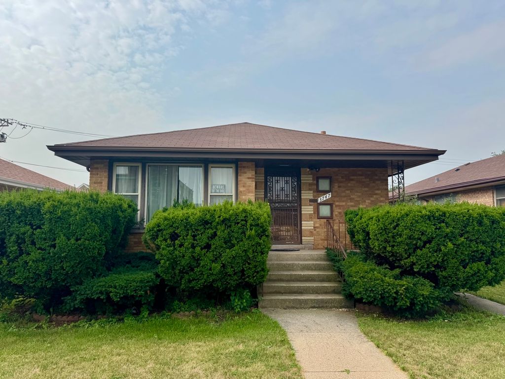 3747 E 112th Street, Chicago, IL 60617
