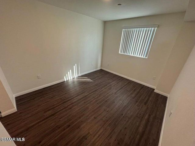 1850 Buyers Street 203, Simi Valley, CA 93063