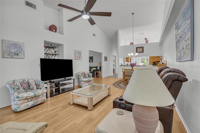 4332 MARSEILLES AVENUE 3236, Sarasota, FL 34233