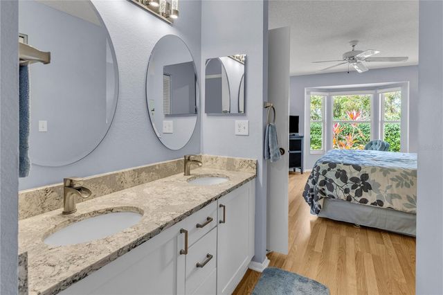 4332 MARSEILLES AVENUE 3236, Sarasota, FL 34233