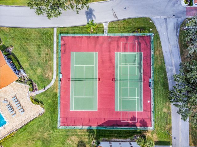 4332 MARSEILLES AVENUE 3236, Sarasota, FL 34233