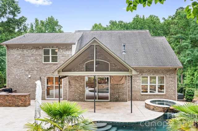 115 Buckingham Place Road, Mooresville, NC 28115