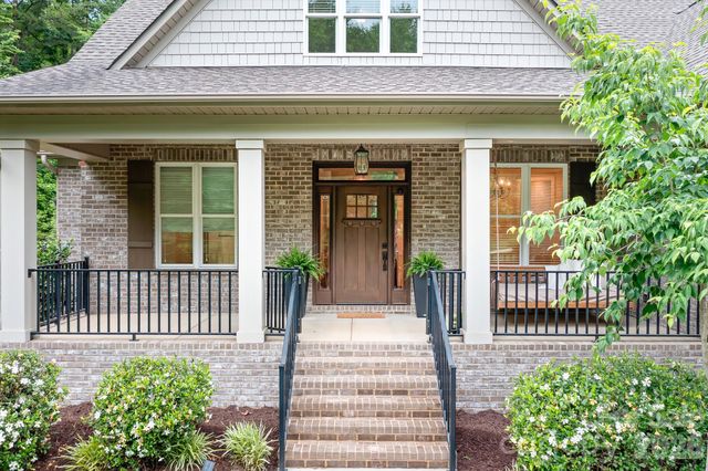 115 Buckingham Place Road, Mooresville, NC 28115