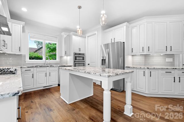 115 Buckingham Place Road, Mooresville, NC 28115