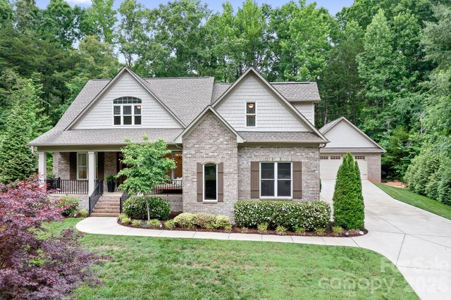115 Buckingham Place Road, Mooresville, NC 28115