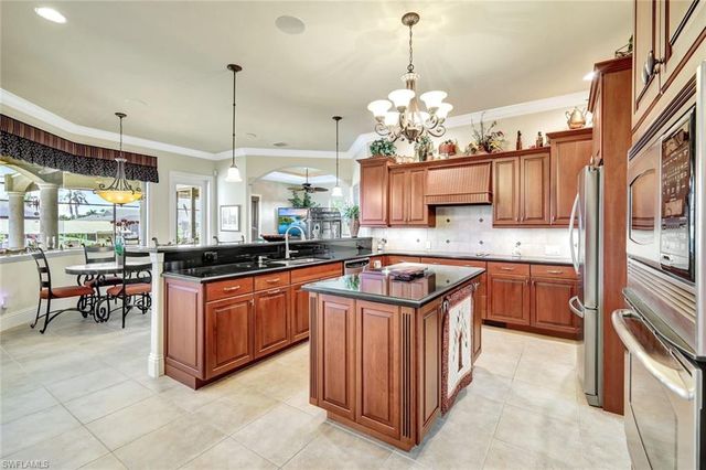 4536 SW 12th PL, Cape Coral, FL 33914