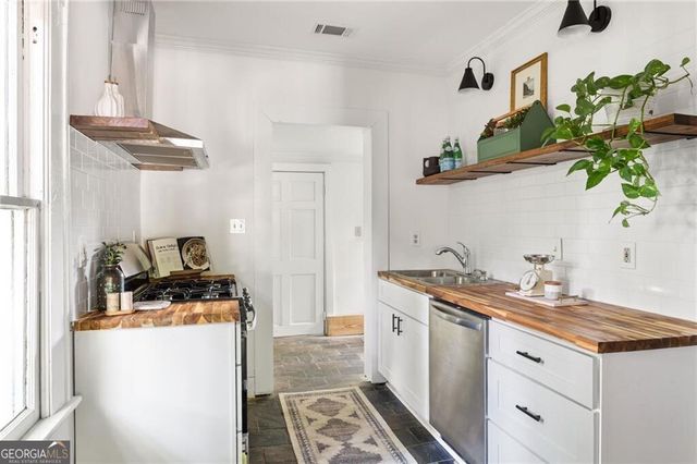 818 Elbert Street SW, Atlanta, GA 30310