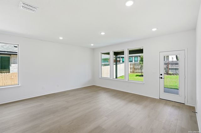 11915 BONFIRE, San Antonio, TX 78254