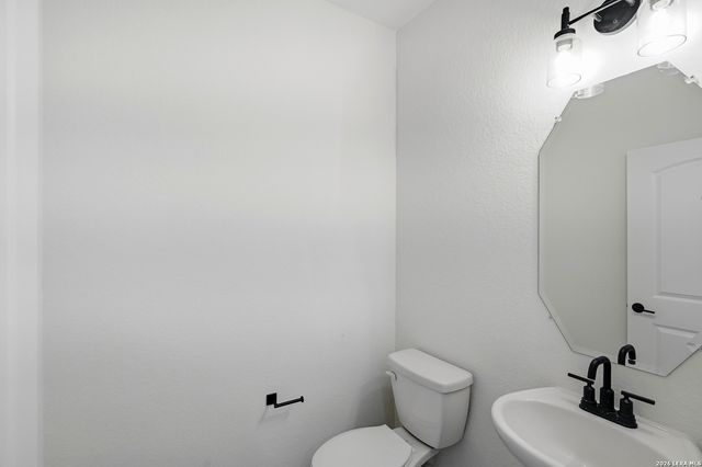 11915 BONFIRE, San Antonio, TX 78254