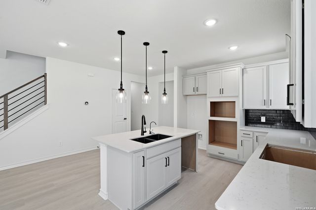 11915 BONFIRE, San Antonio, TX 78254