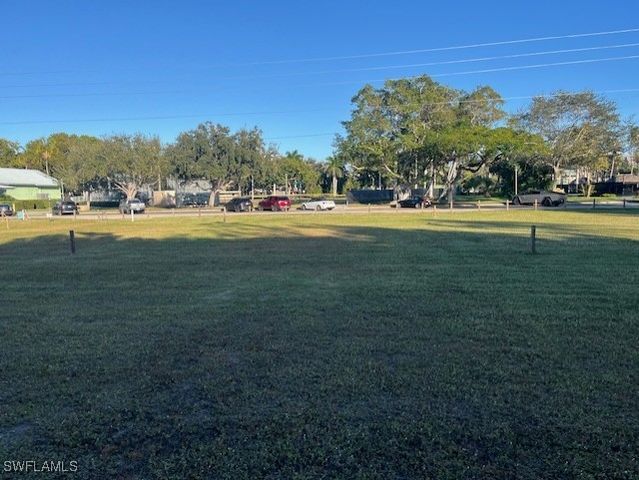 670 Park ST, Naples, FL 34102