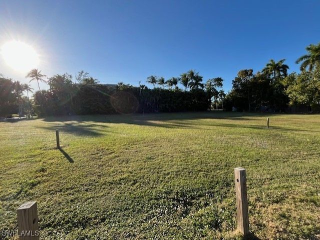 670 Park ST, Naples, FL 34102