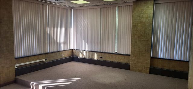 12000 Frankstown Rd, Penn Hills, PA 15235