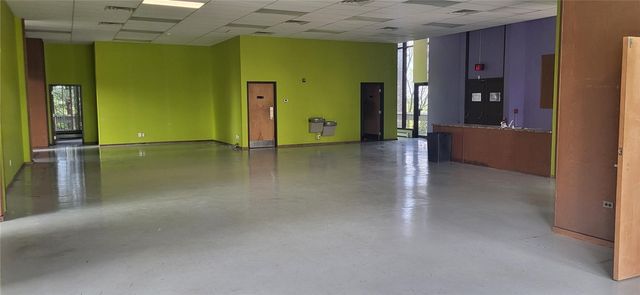 12000 Frankstown Rd, Penn Hills, PA 15235