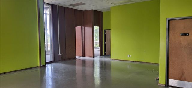 12000 Frankstown Rd, Penn Hills, PA 15235