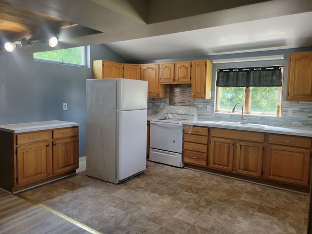 11372 N Linden Road, Clio, MI 48420