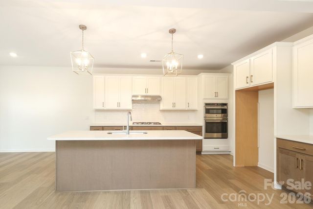 1190 Sugar Creek Road, Fort Mill, SC 29707