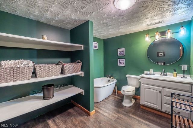 2891 Waterford Road, Marietta, OH 45750