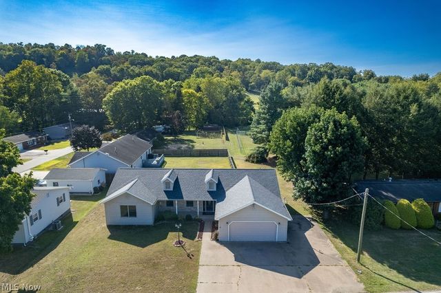 2891 Waterford Road, Marietta, OH 45750