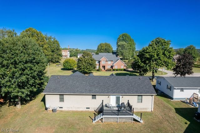 2891 Waterford Road, Marietta, OH 45750