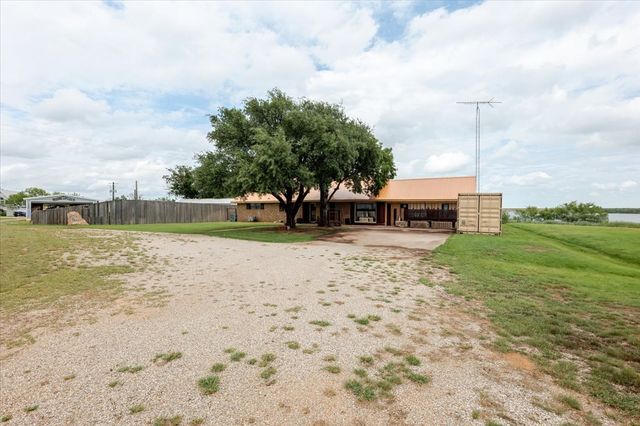 199 Willingham Loop, Seymour, TX 76380