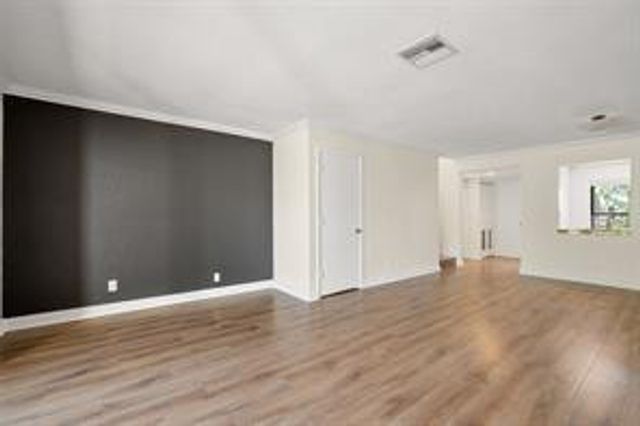 1700 NW 4th Avenue, Boca Raton, FL 33432