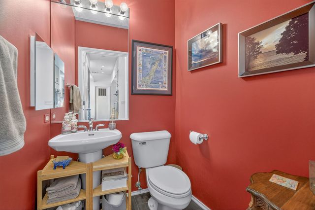 130 S Canal Street 10T, Chicago, IL 60606