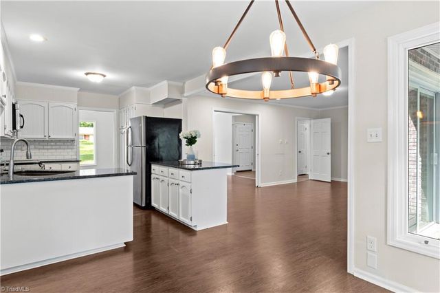 3255 Parrish Road, Winston-salem, NC 27105