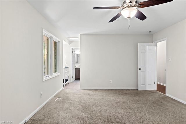 3255 Parrish Road, Winston-salem, NC 27105