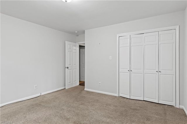 3255 Parrish Road, Winston-salem, NC 27105