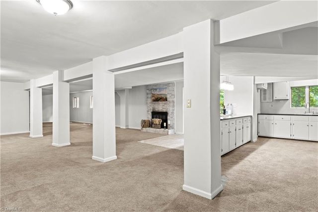 3255 Parrish Road, Winston-salem, NC 27105