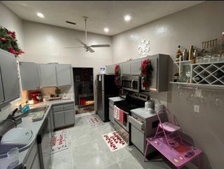 7620 NW 38th Court, Sunrise, FL 33351