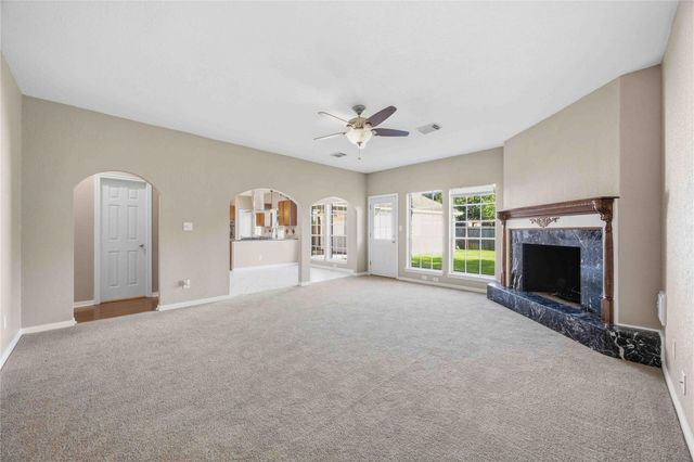 4712 Broadmoor Drive, League City, TX 77573