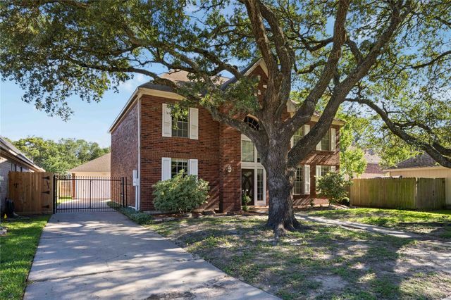 4712 Broadmoor Drive, League City, TX 77573